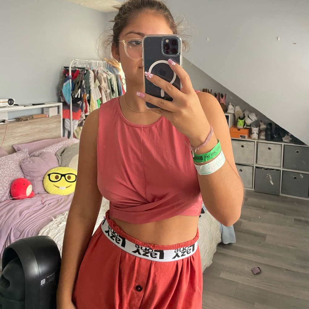 Fabletics top cross